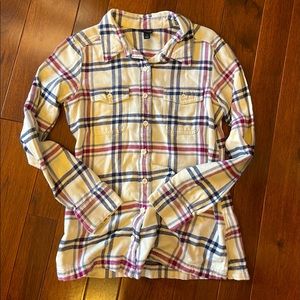 Worn once!!! Patagonia flannel.